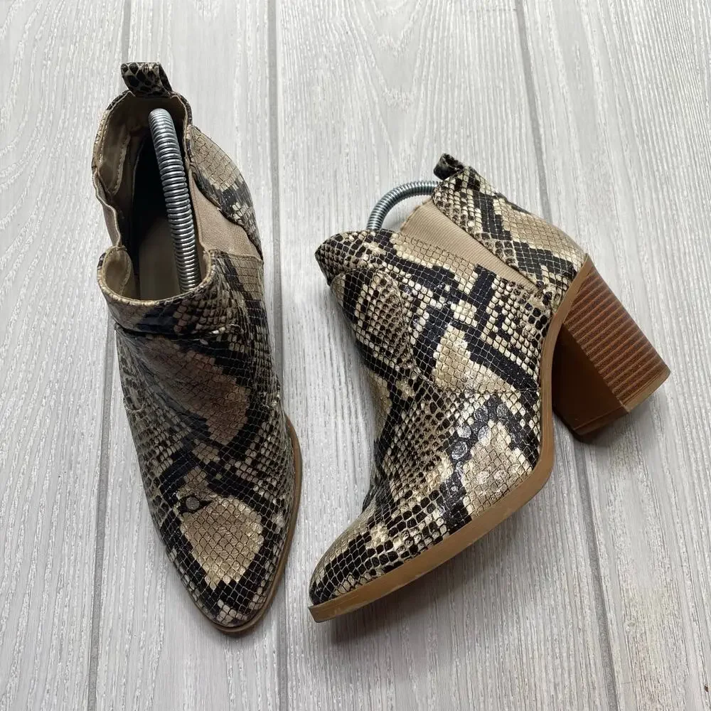 Altar'd State Women's Brynn Snake Print Faux Leather Slip On Boots Size 7.5